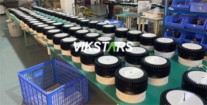 100W 150W 200W 250W Aluminium Fin LED Wysokie światła dla oświetlenia komercyjnego z odblaskiem 10