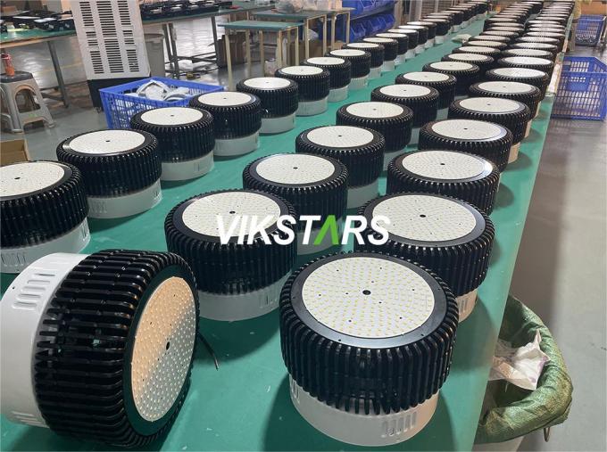 100W 150W 200W 250W Aluminium Fin LED Wysokie światła dla oświetlenia komercyjnego z odblaskiem 9