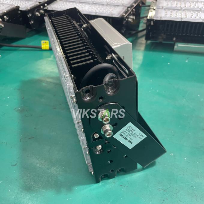 50W 100W 150W 200W 250W 300W Aluminium Fin LED Flood Lights IP65 Długa żywotność Dobra jakość LED High Mast Lights 2