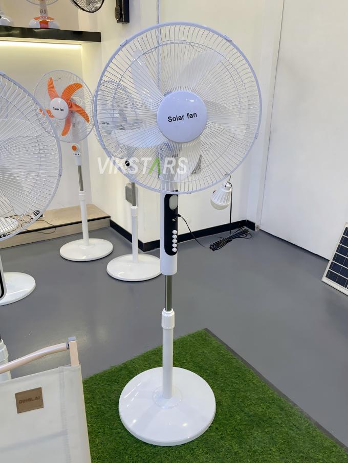 Wentylator stojący solarny 16 cali z oświetleniem, energooszczędny do biwakowania na świeżym powietrzu i wędkowania 16